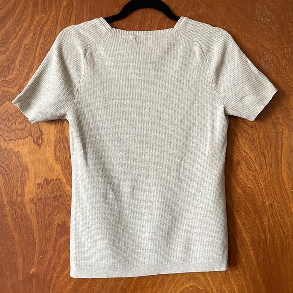 Moda International top - Picture 2 of 5